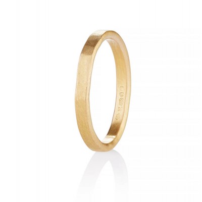Arturo Hammered Wedding Ring für Männer im Fairtrade Gold