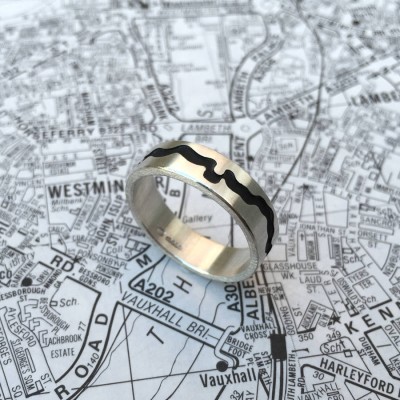 Themse Ausschnitt Ring