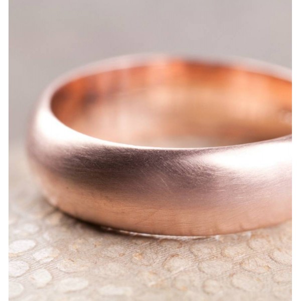 Einfache Handgemachte Mens Wedding Ring in 18 karätigem Gold