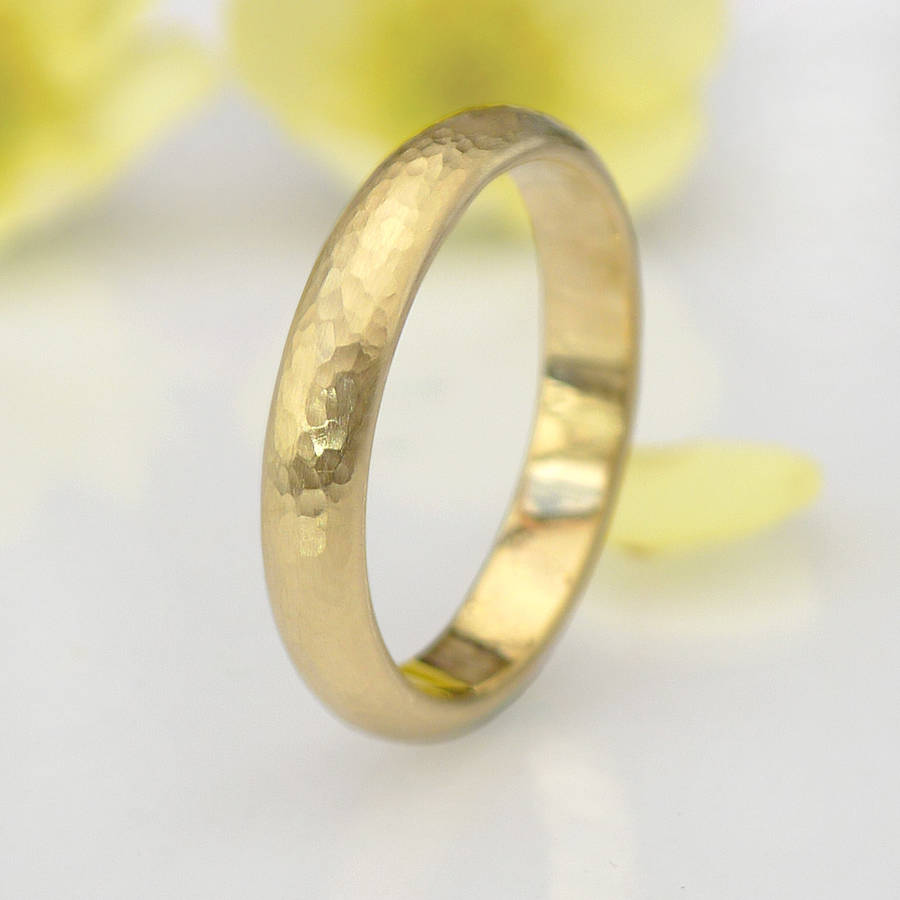 Gehämmert Ring in 18 Karat Gelb oder Roségold